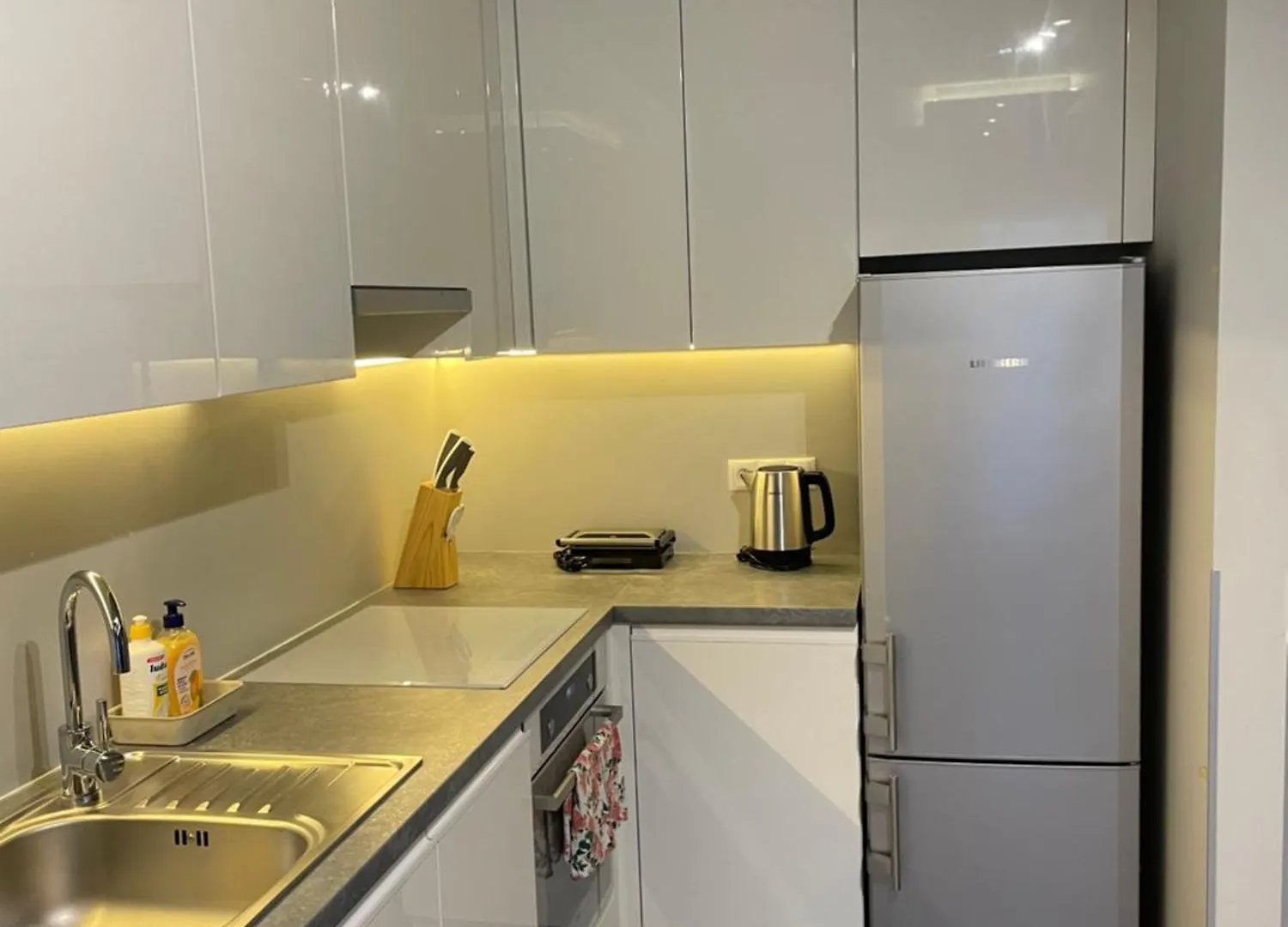 Wenecjanska Comfort Apartment, Free Parking, Self Check-In 24H 波兹南